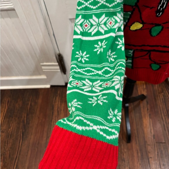 Peanuts Official Licensed Charlie Brown Snoopy Christmas Sweater Sz Sm 117508 - Picture 3 of 5